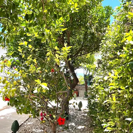 Mediterranea, Taormina, Private Pool & Sea View *
