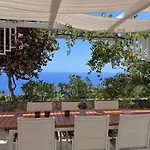 Villa Mediterranean Seasons, Mediterranea Taormina, Private Pool & Sea View *