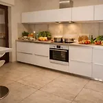 Mediterranean Seasons, Mediterranea Taormina, Private Pool & Sea View *