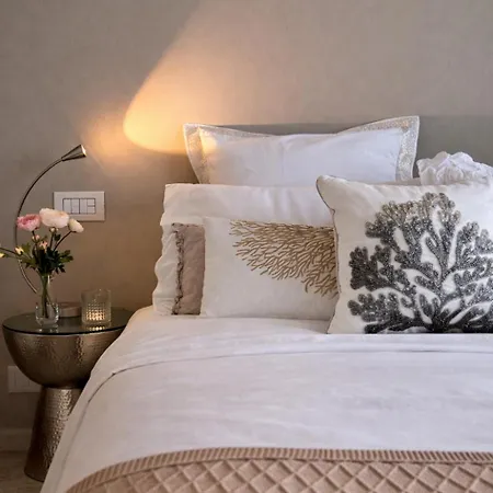 Mediterranean Seasons, Mediterranea Taormina, Private Pool & Sea View Villa *